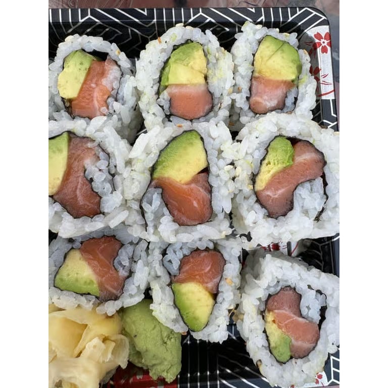 Savor Our Avocado Roll